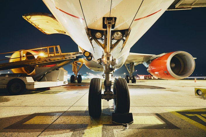 landing_gear-shutterstock_531415294-L